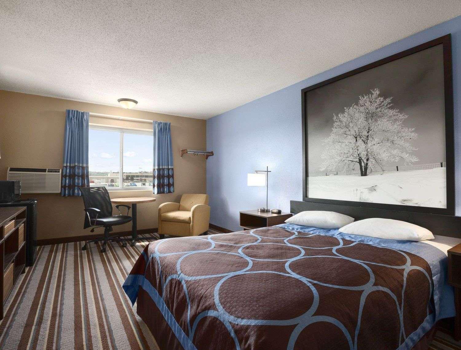Super 8 by Wyndham Council Bluffs IA Omaha NE Area Motel Bagian luar foto